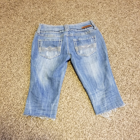 Shorts - Picture 2 of 2